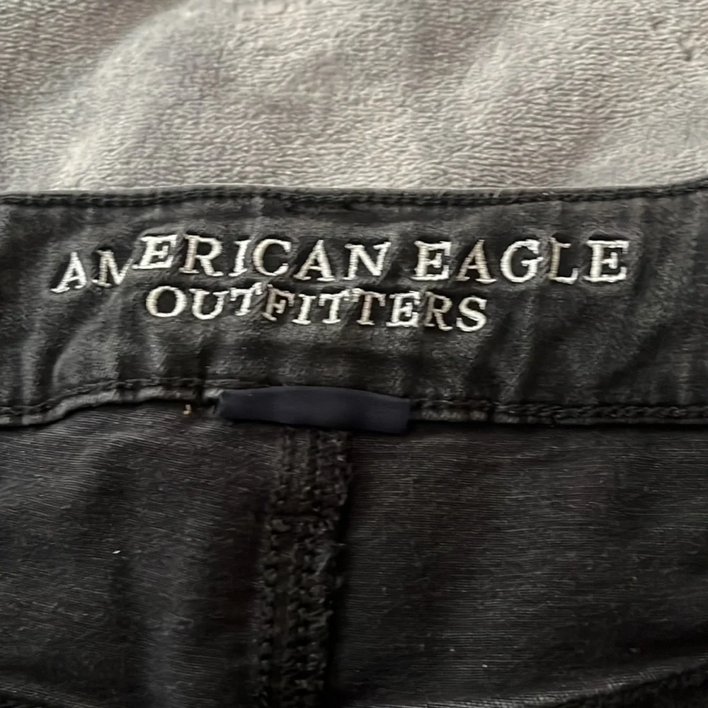 Shorts - Picture 3 of 5